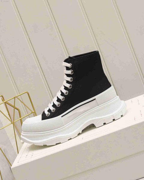 2023 new mens women casual shoes speed trainer mans shoe canvas breathable knitting designer men sneakers triple black red white green
2023 new mens women casual shoes speed trainer mans shoe canvas breathable knitting designer men sneakers triple black red white green