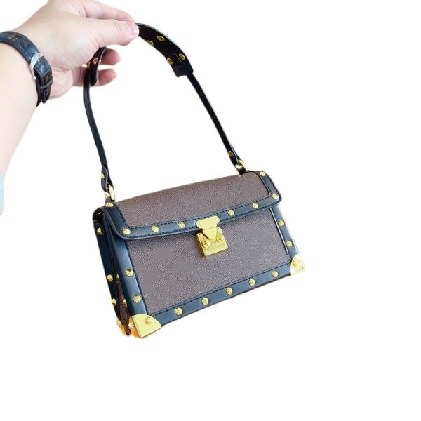 women bags fashion shopping satchels shoulder bags suhali underarm bag matching with willow nails metal corners hobo handbag luxury designer
women bags fashion shopping satchels shoulder bags suhali underarm bag matching with willow nails metal corners hobo handbag luxury designer