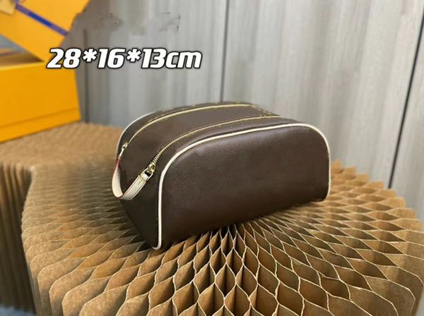 2022 classic small chain clutch bag for women men crossbody chest bags ladies outdoor totes canvas handbags woman size 28*19*13cm
2022 classic small chain clutch bag for women men crossbody chest bags ladies outdoor totes canvas handbags woman size 28*19*13cm
