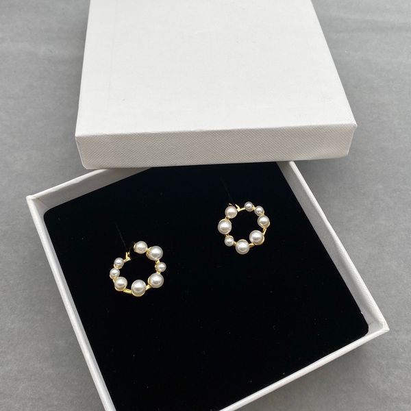 women's luxury wedding designer charm earrings fashion pearl jewelry stainless steel gold-plated earrings, Golden
women's luxury wedding designer charm earrings fashion pearl jewelry stainless steel gold-plated earrings, Golden
