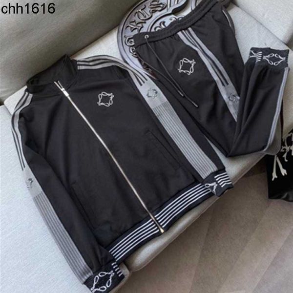 roman cotton leisure sports suit men's autumn and winter fashion two-piece set loose large size fashion, Gray
roman cotton leisure sports suit men's autumn and winter fashion two-piece set loose large size fashion, Gray