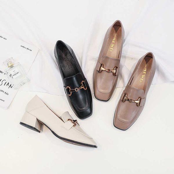 dress shoes autumn new korean version small leather shoes women's thick heel metal buckle casual single shoes british college style, Black
dress shoes autumn new korean version small leather shoes women's thick heel metal buckle casual single shoes british college style, Black