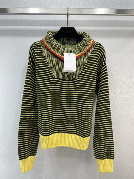 22 autumn and winter new knitted lapel casual sweater, White;black
22 autumn and winter new knitted lapel casual sweater, White;black