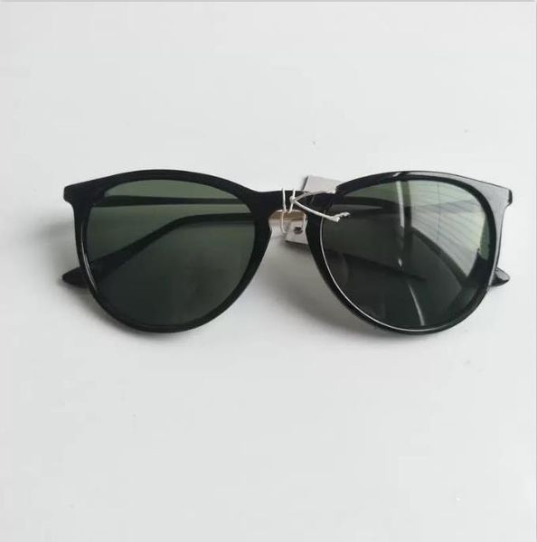 1082 with boxi men women polarized lens pilot fashion sunglasses for brand designer sport sun glasses with case box card, White;black
1082 with boxi men women polarized lens pilot fashion sunglasses for brand designer sport sun glasses with case box card, White;black