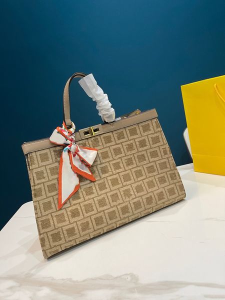 shopping bag large capacity handbag fashion shoulder bag casual canvas brand luxury bag tote bag designer bag spring 2023
shopping bag large capacity handbag fashion shoulder bag casual canvas brand luxury bag tote bag designer bag spring 2023