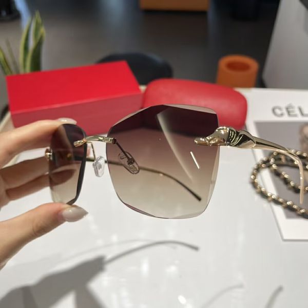 wholesale fashion designer sunglasses for men women luxury pc frame sun glasses classic adumbral eyewear accessories lunettes with box, White;black
wholesale fashion designer sunglasses for men women luxury pc frame sun glasses classic adumbral eyewear accessories lunettes with box, White;black