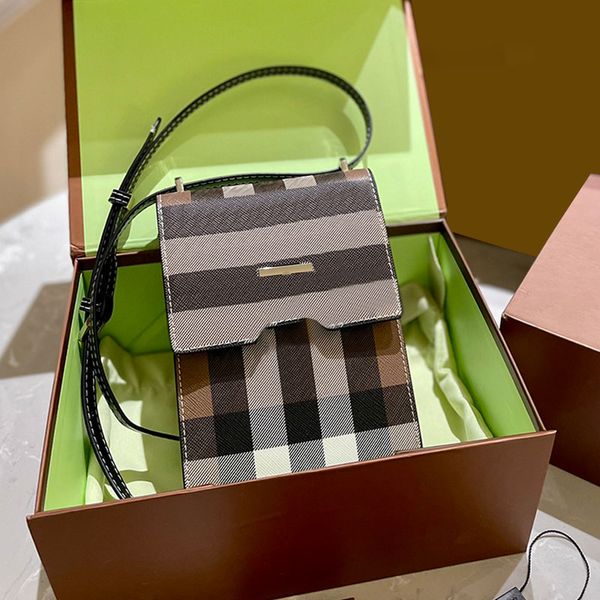 robin crossbody bag plaid mobile phone bags fashion letters flap small handbags purse leather strap zip pocket metal fittings
robin crossbody bag plaid mobile phone bags fashion letters flap small handbags purse leather strap zip pocket metal fittings