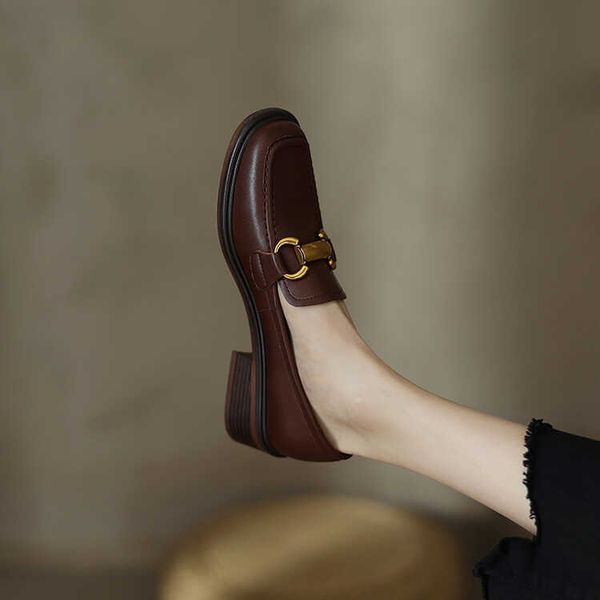 dress shoes genuine leather loafers women's english style thick heel small leather shoes with horse title buckles and low heel, Black
dress shoes genuine leather loafers women's english style thick heel small leather shoes with horse title buckles and low heel, Black