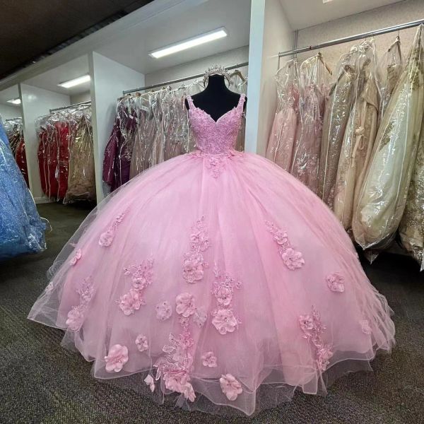 2023 pink quinceanera dresses v neck straps lace applique handmade flowers ruffles custom made tulle sweet 15 16 princess pageant ball gown, Blue;red
2023 pink quinceanera dresses v neck straps lace applique handmade flowers ruffles custom made tulle sweet 15 16 princess pageant ball gown, Blue;red