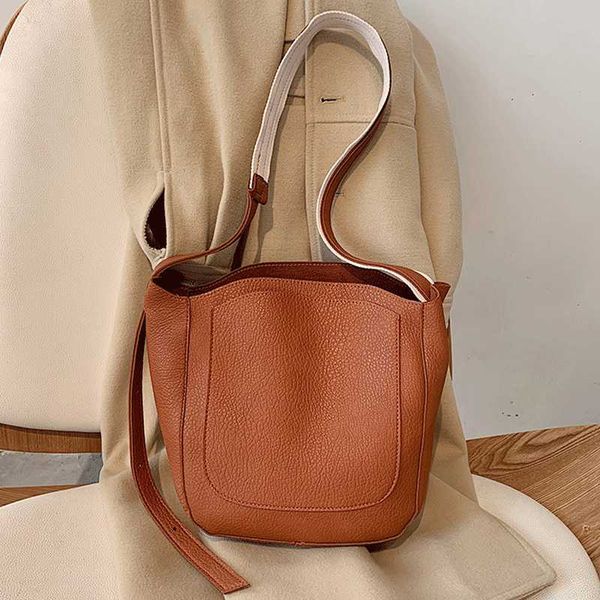 shoulder bags women crossbody 2023 vintage handbags designer female messenger ladies bucket for girls brown 230116
shoulder bags women crossbody 2023 vintage handbags designer female messenger ladies bucket for girls brown 230116