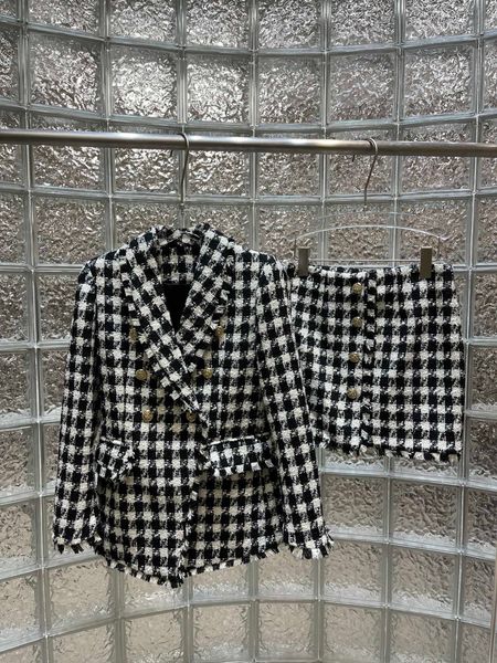 double-breasted suit with straight skirt, retro fashionable temperament, college girl style suit, White
double-breasted suit with straight skirt, retro fashionable temperament, college girl style suit, White