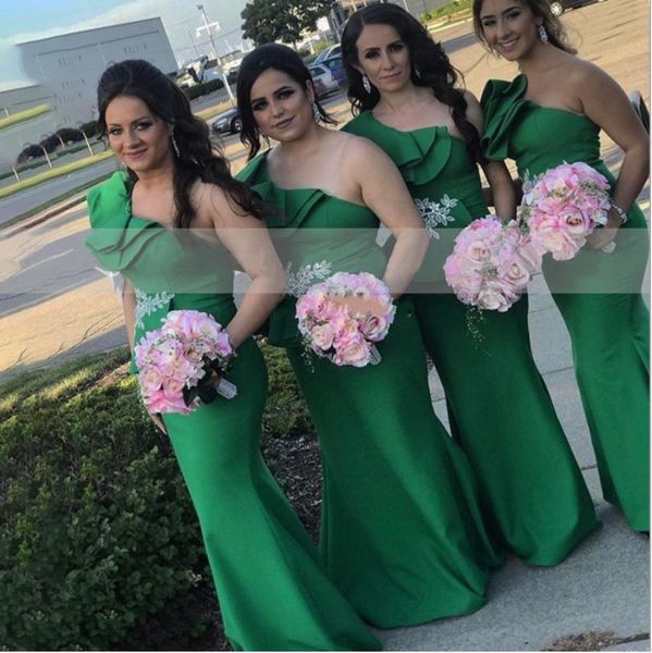 2023 green mermaid bridesmaid dresses one shoulder lace applique satin beach plus size wedding guest gowns custom made formal evening wear, White;pink
2023 green mermaid bridesmaid dresses one shoulder lace applique satin beach plus size wedding guest gowns custom made formal evening wear, White;pink