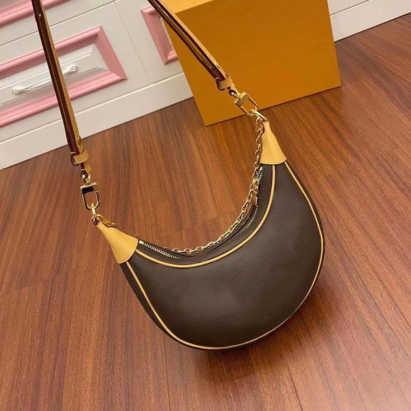 shoulder bags new designer shoulder messenger bag underarm bag moon ladies chain fashion handbag
shoulder bags new designer shoulder messenger bag underarm bag moon ladies chain fashion handbag