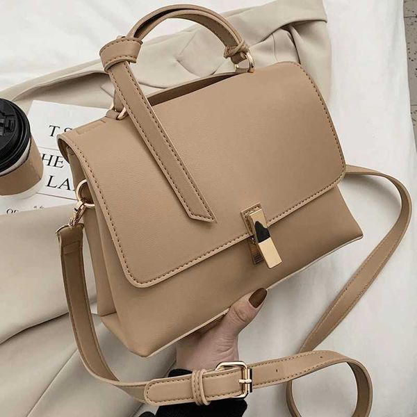 shoulder bags women leather handbags simple handle female vintage bag for girls bolsa ladies crossbody sac casual tote 230116
shoulder bags women leather handbags simple handle female vintage bag for girls bolsa ladies crossbody sac casual tote 230116