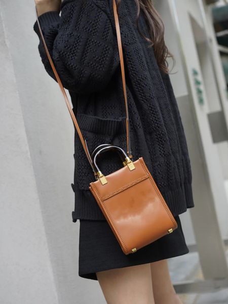 crossbody bag designer women bag brand luxury handbag one shoulder bag leather fashion mini bag purse casual shopping small tote bag
crossbody bag designer women bag brand luxury handbag one shoulder bag leather fashion mini bag purse casual shopping small tote bag