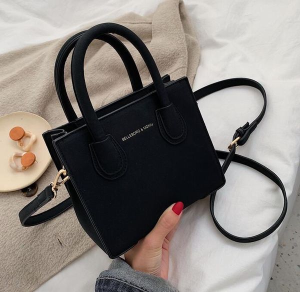 womens messenger bag fashion bags men bag mens shoulder lady totes purse handbags crossbody backpacks
womens messenger bag fashion bags men bag mens shoulder lady totes purse handbags crossbody backpacks