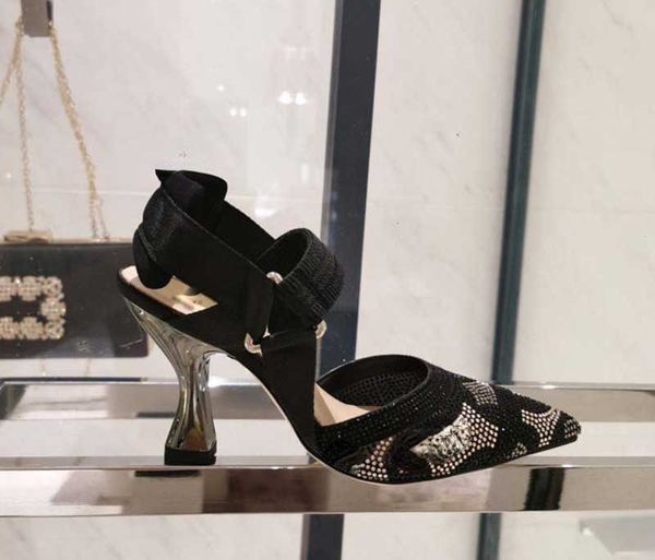 brand casual sandals 2023 new rhinestone pointed metal thick heel sandals high heel sandals fashion women's size 35-40, Black
brand casual sandals 2023 new rhinestone pointed metal thick heel sandals high heel sandals fashion women's size 35-40, Black