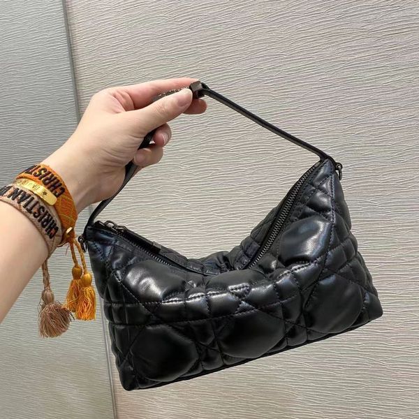 new fashion leather women's bag high-quality casual style trendy one shoulder bag personality luxury leather women's designer even
new fashion leather women's bag high-quality casual style trendy one shoulder bag personality luxury leather women's designer even
