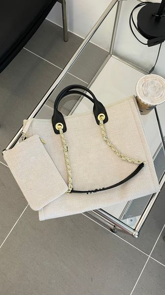 spring new beach bag canvas fashion women bag luxury handbag shopping bag chain one shoulder bag brand designer bag holiday leisure shopping
spring new beach bag canvas fashion women bag luxury handbag shopping bag chain one shoulder bag brand designer bag holiday leisure shopping