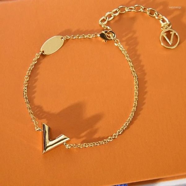 bangle designer link charm bracelet for women luxury jewelry womens gold love links bracelets ladies letter v ornaments bracciale chains, Black
bangle designer link charm bracelet for women luxury jewelry womens gold love links bracelets ladies letter v ornaments bracciale chains, Black