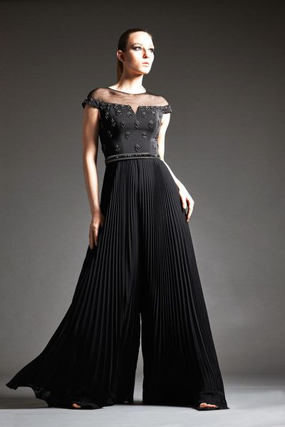 elegant black mother of the bride pants suits pleats jumpsuits beaded cap short sleeves modern wedding guest party gowns crew neck groom mom, Black;red
elegant black mother of the bride pants suits pleats jumpsuits beaded cap short sleeves modern wedding guest party gowns crew neck groom mom, Black;red