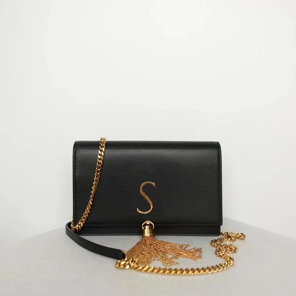 famous genuine leather shoulder bags luxury designer tassel crossbody clutch envelope bag mens womens metal logo wallet chain handbags totet
famous genuine leather shoulder bags luxury designer tassel crossbody clutch envelope bag mens womens metal logo wallet chain handbags totet