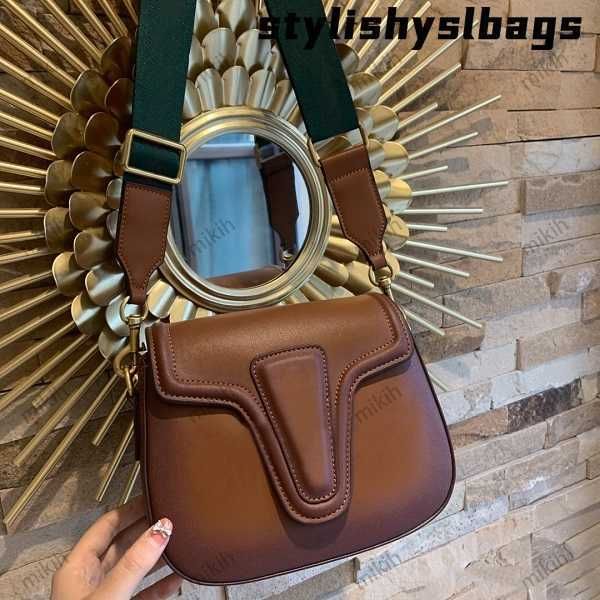 shoulder bags fashion shoulder bag retro womens totes bags simple wild classic design mini 22cm handbag purse 011723h
shoulder bags fashion shoulder bag retro womens totes bags simple wild classic design mini 22cm handbag purse 011723h