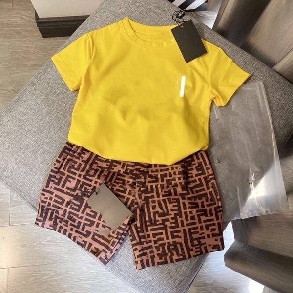 children set kids sets baby designer set suits clothe summer luxury bear shorts sleeve with letters 100-160, White
children set kids sets baby designer set suits clothe summer luxury bear shorts sleeve with letters 100-160, White