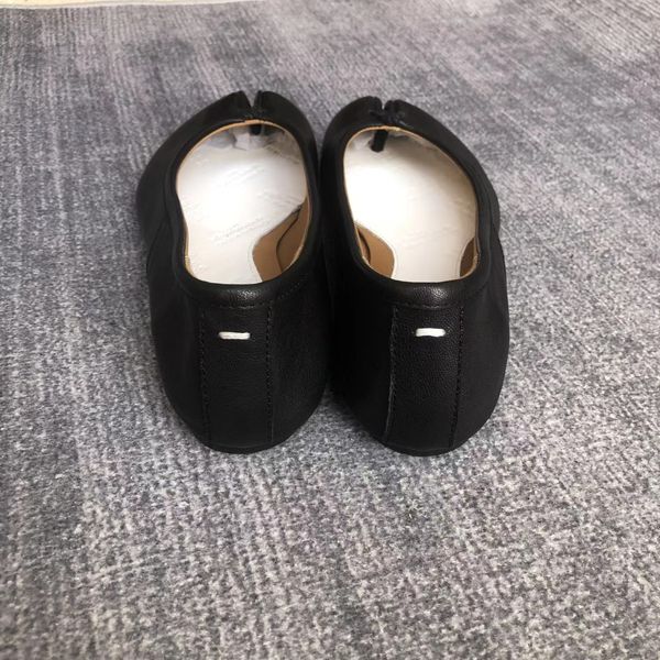 new flat heel formal shoes m6 same fashion single shoe split toe shoes sheepskin upper sheepskin lining classic comfortable soft spring and, Black
new flat heel formal shoes m6 same fashion single shoe split toe shoes sheepskin upper sheepskin lining classic comfortable soft spring and, Black