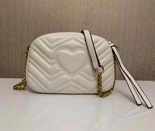 luxurys designers handbag fashion mens crossbody bag yellow box shoulder bags for mens women purse cross body clutch hand holding bag
luxurys designers handbag fashion mens crossbody bag yellow box shoulder bags for mens women purse cross body clutch hand holding bag