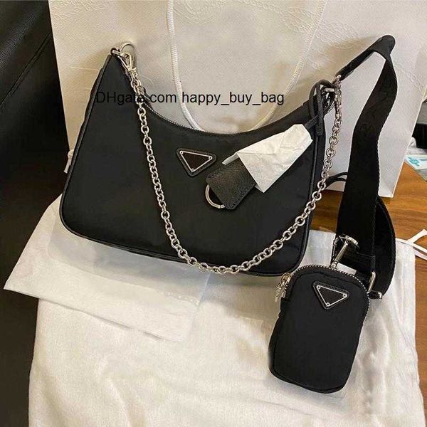 handbag designer luxury nylon messenger bag classic three-piece suit ladies underarm shoulder wallet fashion retro star 1.16
handbag designer luxury nylon messenger bag classic three-piece suit ladies underarm shoulder wallet fashion retro star 1.16
