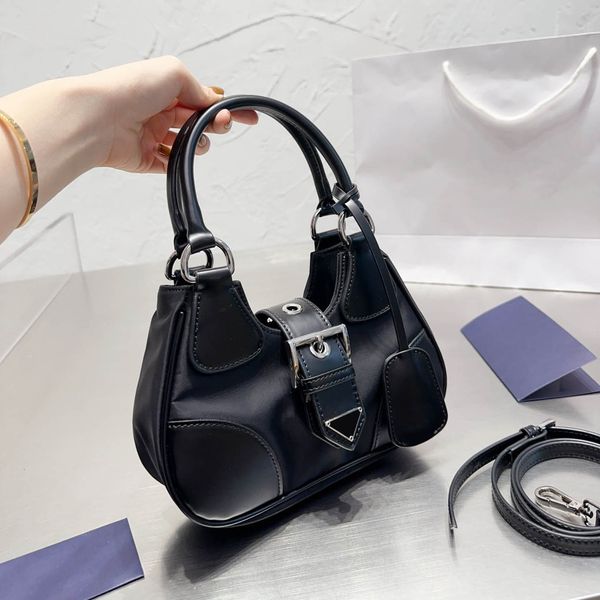 designer bag bags totes wallet handbag women classic imitation brand mini logo letter stitching nylon shoulder bag black commuter dinner wal
designer bag bags totes wallet handbag women classic imitation brand mini logo letter stitching nylon shoulder bag black commuter dinner wal