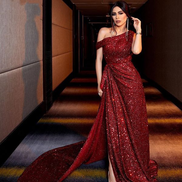 wine red glitter split slit evening dresses long 2023 one shoulder elegant for women prom foraml party night, Black;red
wine red glitter split slit evening dresses long 2023 one shoulder elegant for women prom foraml party night, Black;red