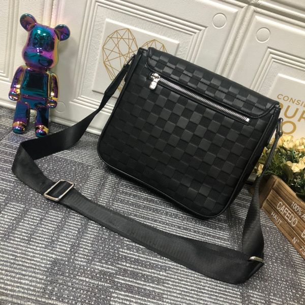 fashion classic messenger bags man briefcase high leather luxury bag work designer size 25-22-7cm m46255
fashion classic messenger bags man briefcase high leather luxury bag work designer size 25-22-7cm m46255