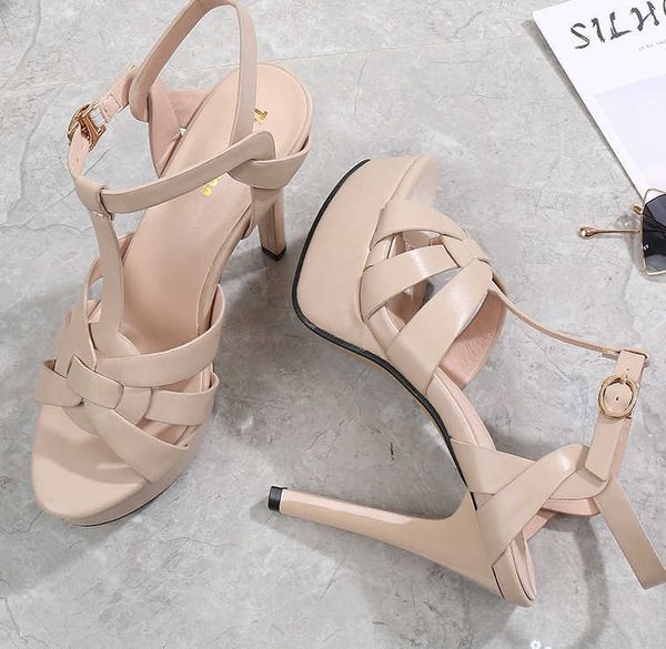 shoes new fashion roman style super high heel waterproof platform thin heel wedding shoes women's, Black
shoes new fashion roman style super high heel waterproof platform thin heel wedding shoes women's, Black