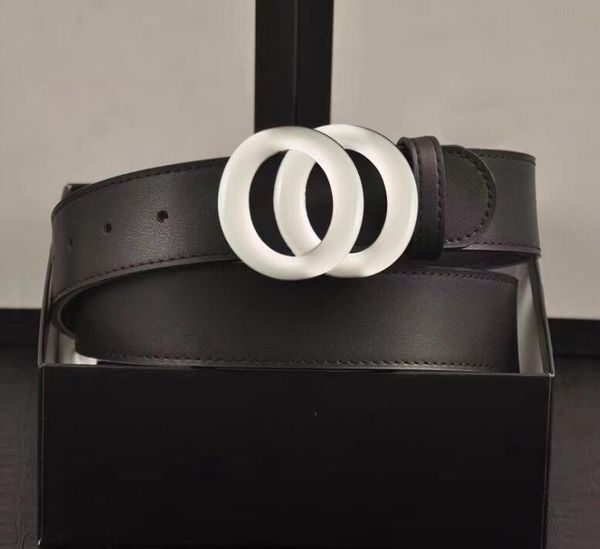 2022 fashion leather belt luxury accessories smooth buckle men's and women's butt belt jeans designer box, Black;brown
2022 fashion leather belt luxury accessories smooth buckle men's and women's butt belt jeans designer box, Black;brown