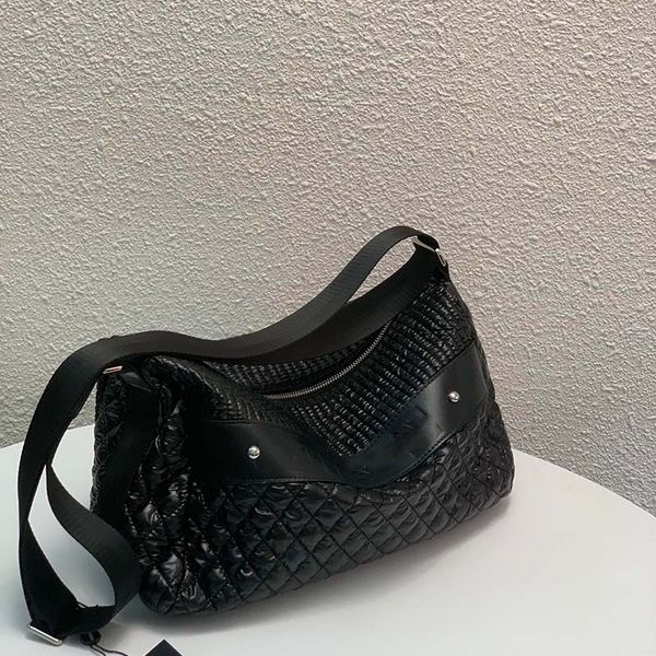 fashion bag nylon luxury the tote bag quality plain shopping womens designer handbag original shoulder linen handle travel crossbody clutch
fashion bag nylon luxury the tote bag quality plain shopping womens designer handbag original shoulder linen handle travel crossbody clutch