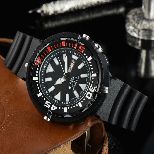 men's classic abalone quartz watches luxury design men's watches 230202, Slivery;brown
men's classic abalone quartz watches luxury design men's watches 230202, Slivery;brown