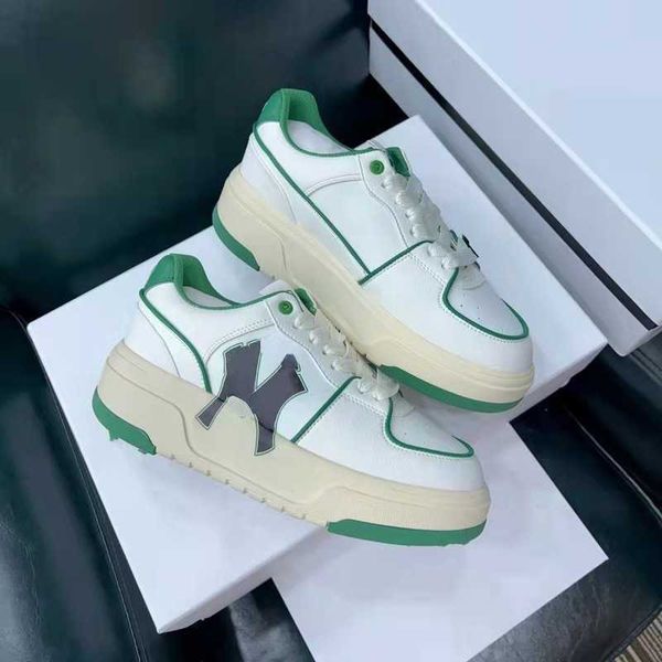 luxury design couple sneakers fashion print casual shoes 230118, Black
luxury design couple sneakers fashion print casual shoes 230118, Black