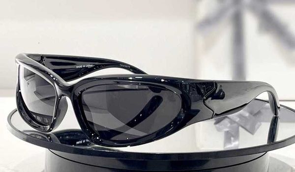 locs sunglasses for women men summer 0157s style anti-ultraviolet retro plate full frame glasses with xxm7, White;black
locs sunglasses for women men summer 0157s style anti-ultraviolet retro plate full frame glasses with xxm7, White;black