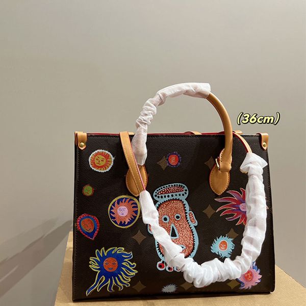 beach tote bag graffiti underarm shoulder bags women handbag purse spray painting classic letters large capacity shopping bag plain coated l
beach tote bag graffiti underarm shoulder bags women handbag purse spray painting classic letters large capacity shopping bag plain coated l