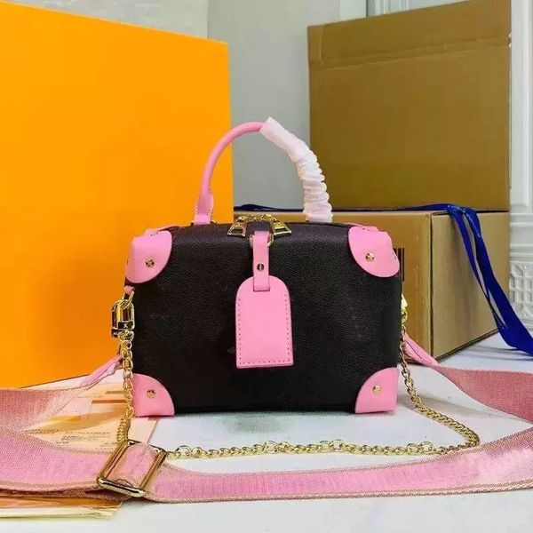 luxurious petite malle souple bags women tote handbag messenger crossbody handbags genuine leather embossed trunk mini square bags purse wal
luxurious petite malle souple bags women tote handbag messenger crossbody handbags genuine leather embossed trunk mini square bags purse wal