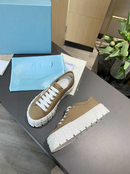 brand casual dress shoes ravel fashion white black women lace-up sneaker cloth thick soled shoe designer platform lady running sport
brand casual dress shoes ravel fashion white black women lace-up sneaker cloth thick soled shoe designer platform lady running sport