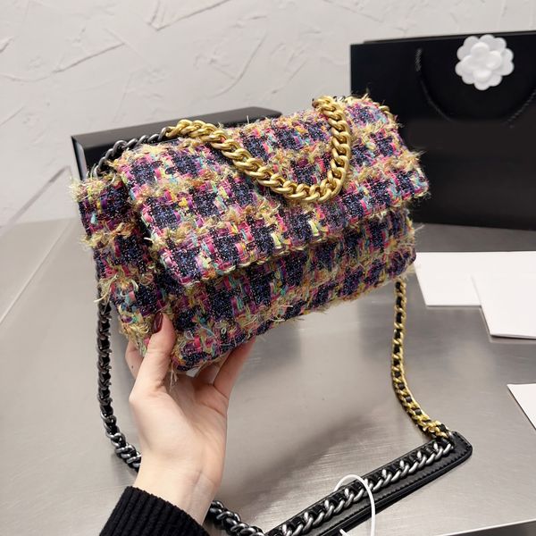 diamond lattice bag chains bags 2023 luxury designer brand fashion shoulder handbags quality women thread metallic bag clutch cross body tot
diamond lattice bag chains bags 2023 luxury designer brand fashion shoulder handbags quality women thread metallic bag clutch cross body tot