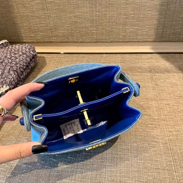crossbody bags luxury chain purse fashion handbag women's leather handbags wholesale designer messenger bag lady satchel shoulder bag f
crossbody bags luxury chain purse fashion handbag women's leather handbags wholesale designer messenger bag lady satchel shoulder bag f