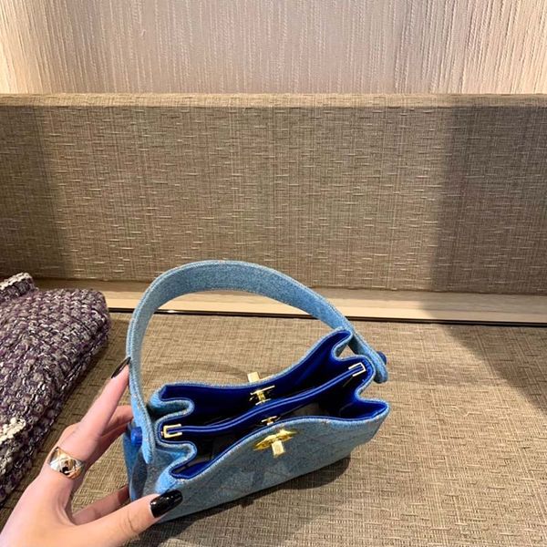 wholesale designer bags luxurys handbag quality lindys crossbody bag quality handbags purse messenger bag reverse crossbody bags accessories
wholesale designer bags luxurys handbag quality lindys crossbody bag quality handbags purse messenger bag reverse crossbody bags accessories