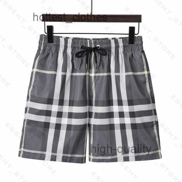 burbrery plaid shorts 2022 mens summer fashion beach pants designers board swim short gym mesh sportswear quick drying swimwear printing man, White;black
burbrery plaid shorts 2022 mens summer fashion beach pants designers board swim short gym mesh sportswear quick drying swimwear printing man, White;black