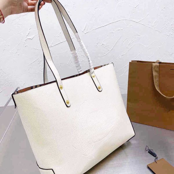 designer luxury burbrerity bags for women brown crossbody handbags vintage burbrery leather wallet paris plaid the totes bag fashion purses
designer luxury burbrerity bags for women brown crossbody handbags vintage burbrery leather wallet paris plaid the totes bag fashion purses