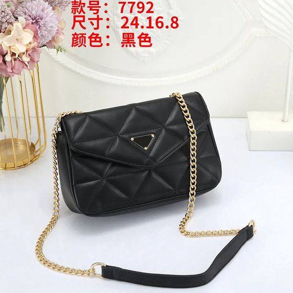 luxurious designers flap chain shoulder bags women triangle logo handbag tote pu leather envelope crossbody bag fashion grace handbags walle
luxurious designers flap chain shoulder bags women triangle logo handbag tote pu leather envelope crossbody bag fashion grace handbags walle