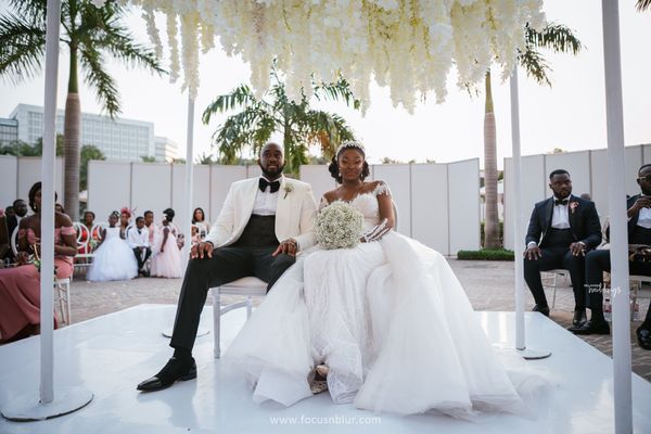 modest long sleeve ball gown wedding dresses bridal gowns sheer jewel neck lace appliqued sequins plus size robe de mariee custom made detac, White
modest long sleeve ball gown wedding dresses bridal gowns sheer jewel neck lace appliqued sequins plus size robe de mariee custom made detac, White
